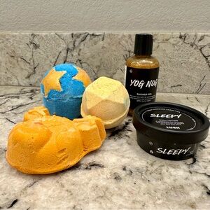 Lush Bath Bomb Set, Sleepy Body Lotion & Yog Nog Body Wash - NEW